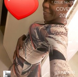 Meet your Posher, Sabrina